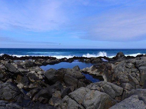 Playa Tanaka Disfruta de las piscinas naturales escondidas entre rocas